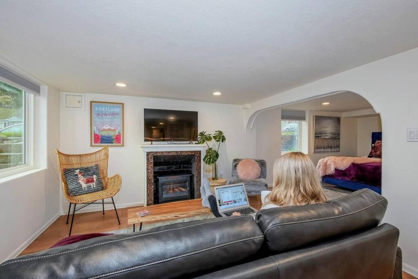 Private New Garden Apartment W Hot Tub Camas Exterior photo